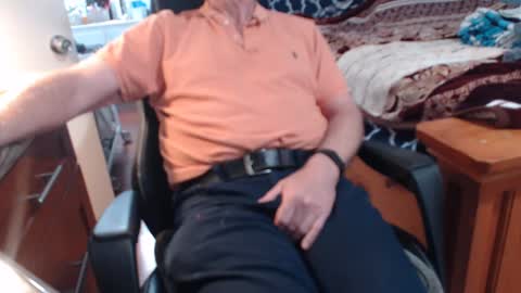 Snapshot of kent_ham chatting on March 10, 12:07 am kent_ham online show from March 10, 12:07 am