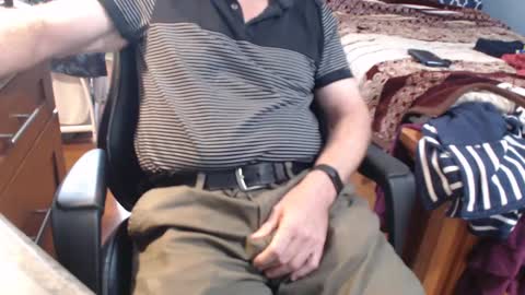 Snapshot of kent_ham chatting on December 25, 6:41 pm kent_ham online show from December 25, 6:41 pm