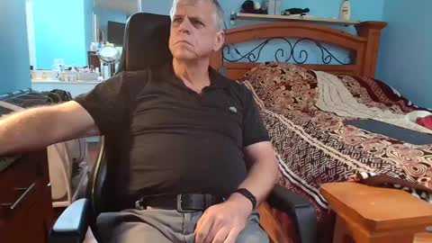Snapshot of kent_ham chatting on October 5, 10:03 pm kent_ham online show from October 5, 10:03 pm