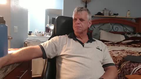 Snapshot of kent_ham chatting on September 10, 1:26 am kent_ham online show from September 10, 1:26 am