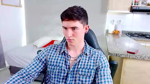 Santiago online show from February 1, 5:50 am