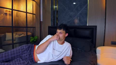 Peter     online show from March 31, 6:31 pm