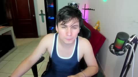 Kevin online show from April 17, 11:51 pm