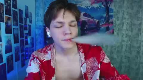 Kevin online show from May 19, 3:57 am