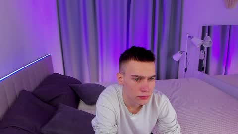 Ask me online show from February 1, 10:15 am