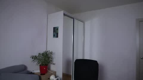 Kev online show from April 20, 6:43 pm