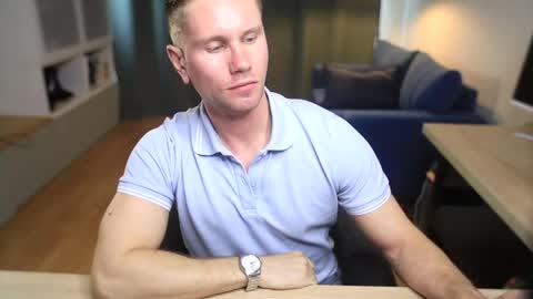 Kev online show from May 11, 1:24 pm