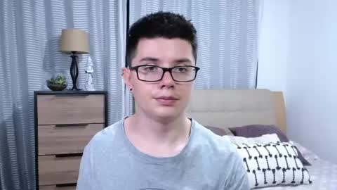 Kevin online show from June 16, 3:53 am