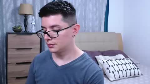 Kevin online show from June 15, 2:25 am