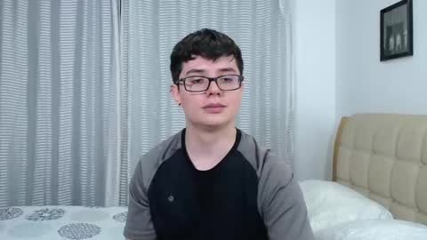 Kevin online show from October 15, 12:51 am