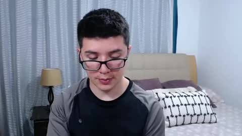 Kevin online show from April 21, 1:53 am