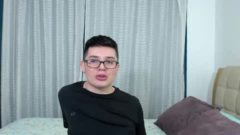 Kevin online show from February 7, 3:13 am