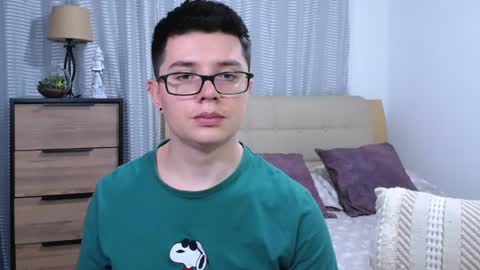 Kevin online show from June 18, 11:43 pm