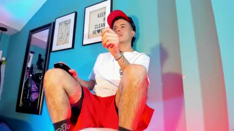 Sexy  Hot Kevin online show from May 26, 9:55 pm