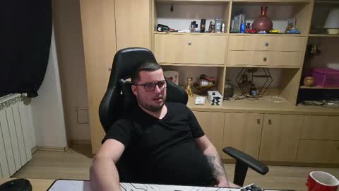 Kevinn online show from March 14, 8:27 pm