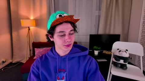 kevinstrike online show from April 13, 8:09 pm