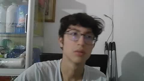 Snapshot of kevintdx chatting on October 6, 2:16 am kevintdx online show from October 6, 2:16 am