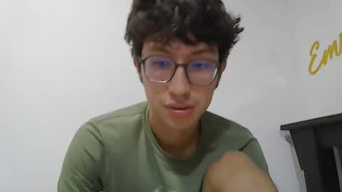 Snapshot of kevintdx chatting on September 10, 2:43 am kevintdx online show from September 10, 2:43 am