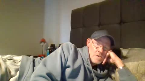kevlooking4sez online show from September 10, 5:11 pm