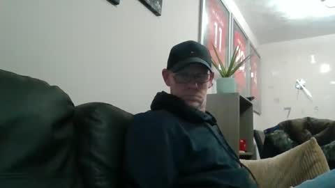 kevlooking4sez online show from March 14, 6:26 pm