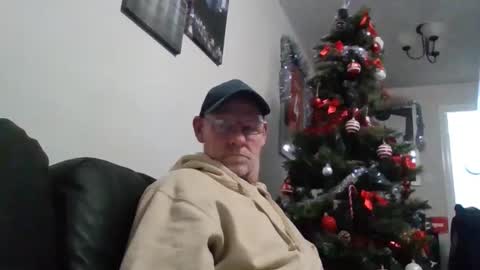 kevlooking4sez online show from December 31, 12:32 am