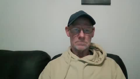 kevlooking4sez online show from December 22, 8:14 pm
