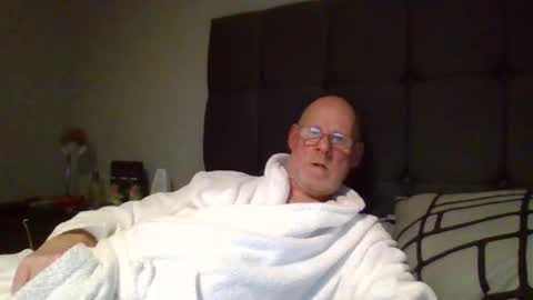 kevlooking4sez online show from February 27, 11:48 pm