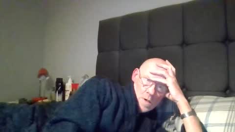 kevlooking4sez online show from November 29, 12:34 am