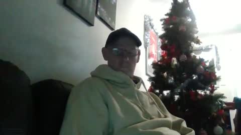 kevlooking4sez online show from December 27, 8:18 pm