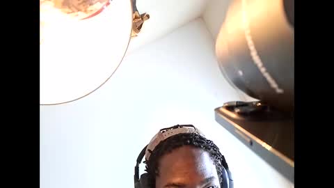 Keybump online show from April 18, 8:31 pm