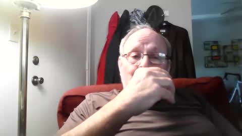 Kent online show from May 1, 9:28 pm