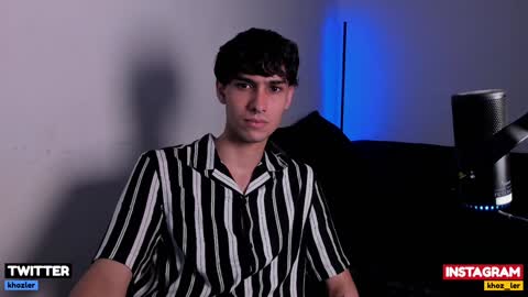 Snapshot of khozler_ chatting on December 18, 10:35 pm khozler_ online show from December 18, 10:35 pm