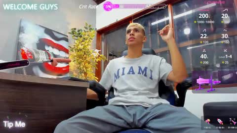 Snapshot of kieran_derek chatting on January 20, 7:25 pm Kieran Derek online show from January 20, 7:25 pm