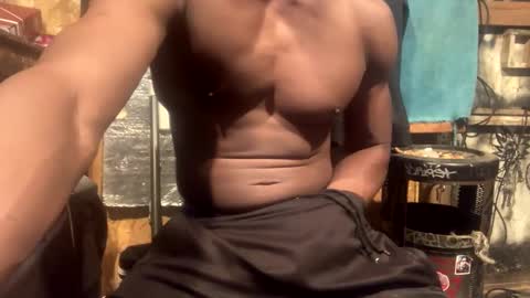 taylorBLOOD online show from February 18, 8:27 am