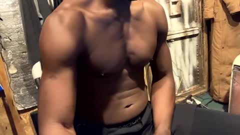 taylorBLOOD online show from December 25, 5:58 am