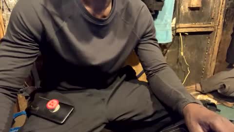 taylorBLOOD online show from December 10, 4:02 am