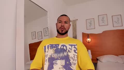 Snapshot of killua_zagarra_ chatting on September 17, 9:16 pm Kilua Muscle guy online show from September 17, 9:16 pm