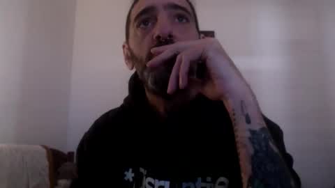 andres online show from April 27, 5:41 pm