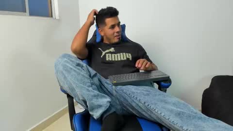 Kiltrohot online show from January 31, 11:25 pm