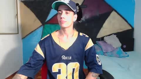 Snapshot of kilyan_ chatting on February 13, 3:07 am jahn online show from February 13, 3:07 am