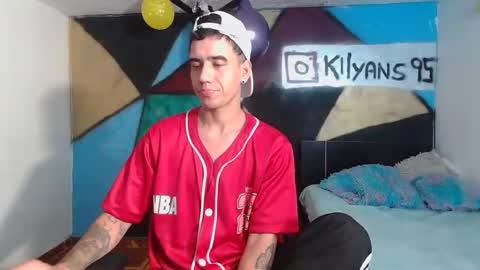 Snapshot of kilyan_ chatting on February 25, 6:36 am jahn online show from February 25, 6:36 am