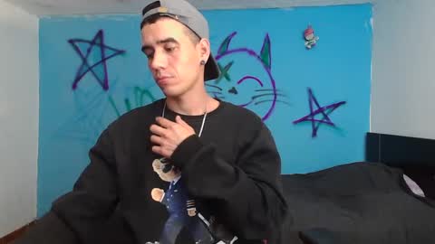 Snapshot of kilyan_ chatting on December 6, 3:41 am jahn online show from December 6, 3:41 am