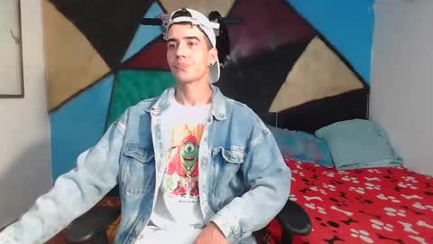 Snapshot of kilyan_ chatting on February 12, 1:41 am jahn online show from February 12, 1:41 am