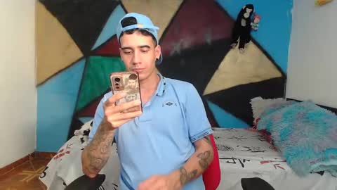 Snapshot of kilyan_ chatting on February 4, 3:33 am jahn online show from February 4, 3:33 am