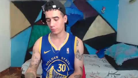 Snapshot of kilyan_ chatting on January 12, 3:39 am jahn online show from January 12, 3:39 am