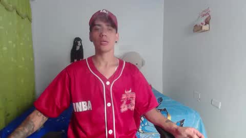 Snapshot of kilyan_ chatting on September 23, 4:01 am jahn online show from September 23, 4:01 am