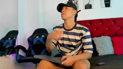 king_ares1 online show from April 23, 11:15 am