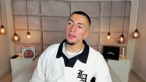 Snapshot of king_dante_ chatting on March 11, 9:15 pm King Dante online show from March 11, 9:15 pm