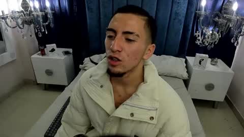 Snapshot of king_dante_ chatting on January 25, 8:21 pm King Dante online show from January 25, 8:21 pm