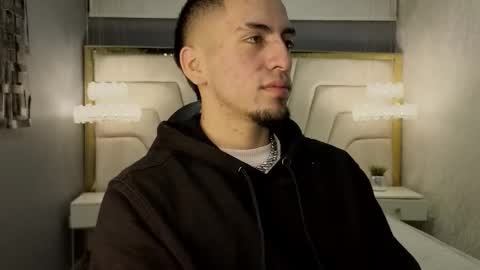 Snapshot of king_dante_ chatting on September 20, 3:01 pm King Dante online show from September 20, 3:01 pm
